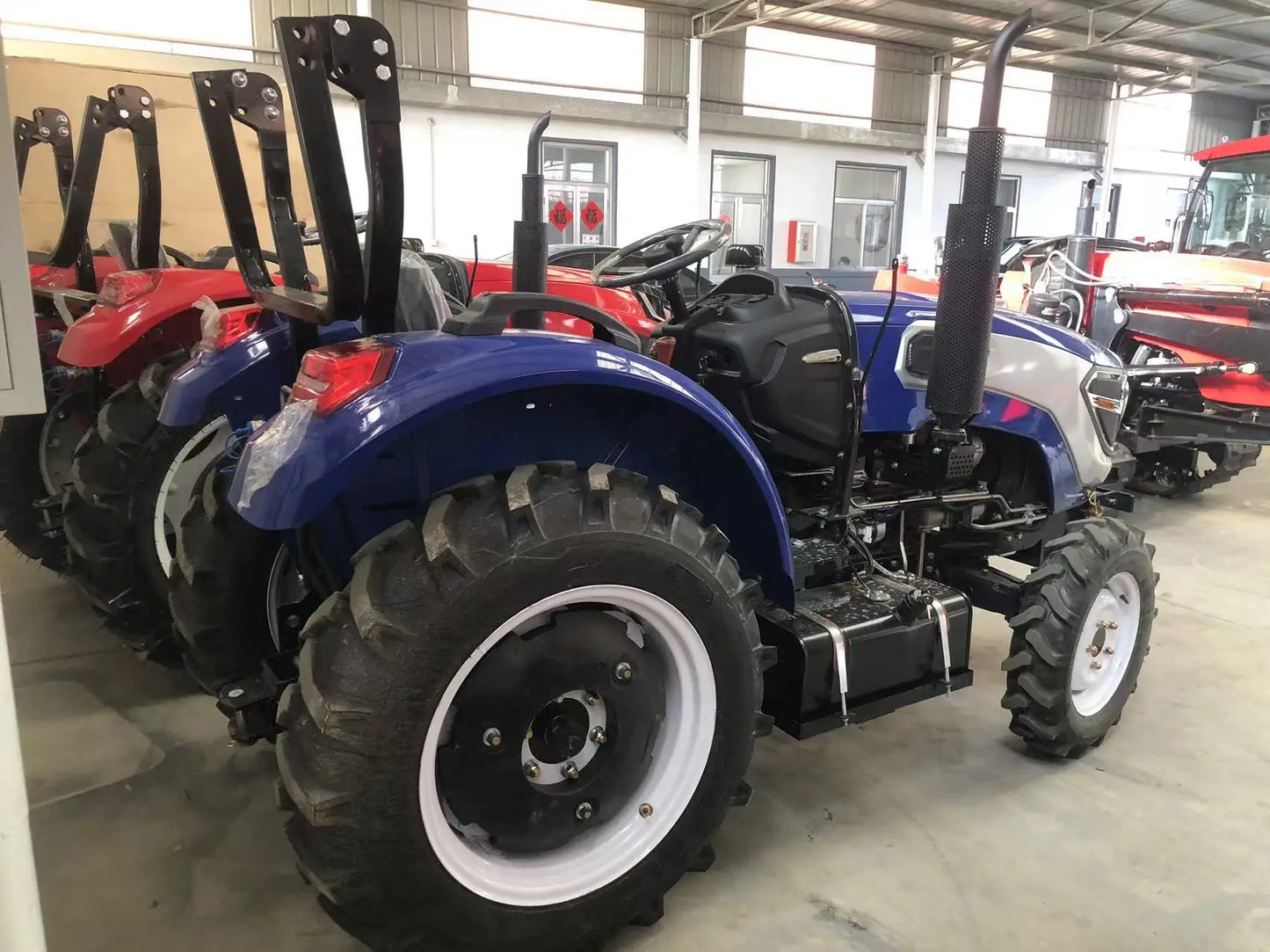 🚜Trattore Agricolo 4x4 - 25HP, 50HP, 60HP, 80HP, 130HP | Compatto e Potente per Ogni Esigenza