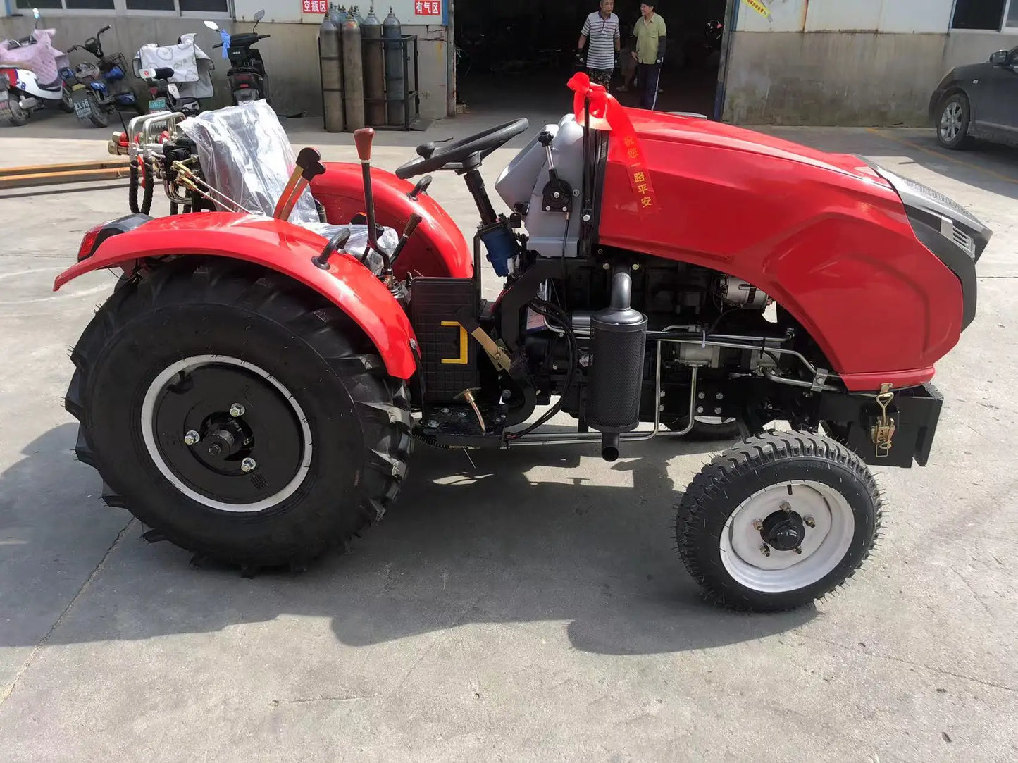 🚜Trattore Agricolo 4x4 - 25HP, 50HP, 60HP, 80HP, 130HP | Compatto e Potente per Ogni Esigenza