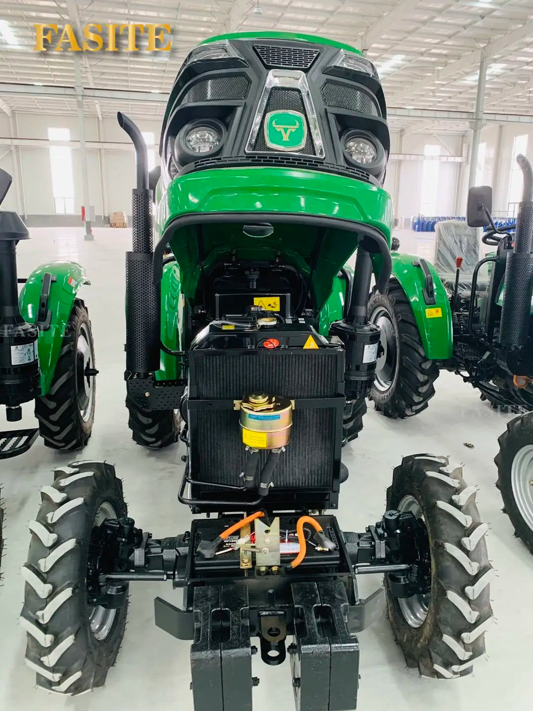 🚜 Trattore Agricolo 18HP-33HP 4WD – Versatilità e Potenza per la Tua Azienda!