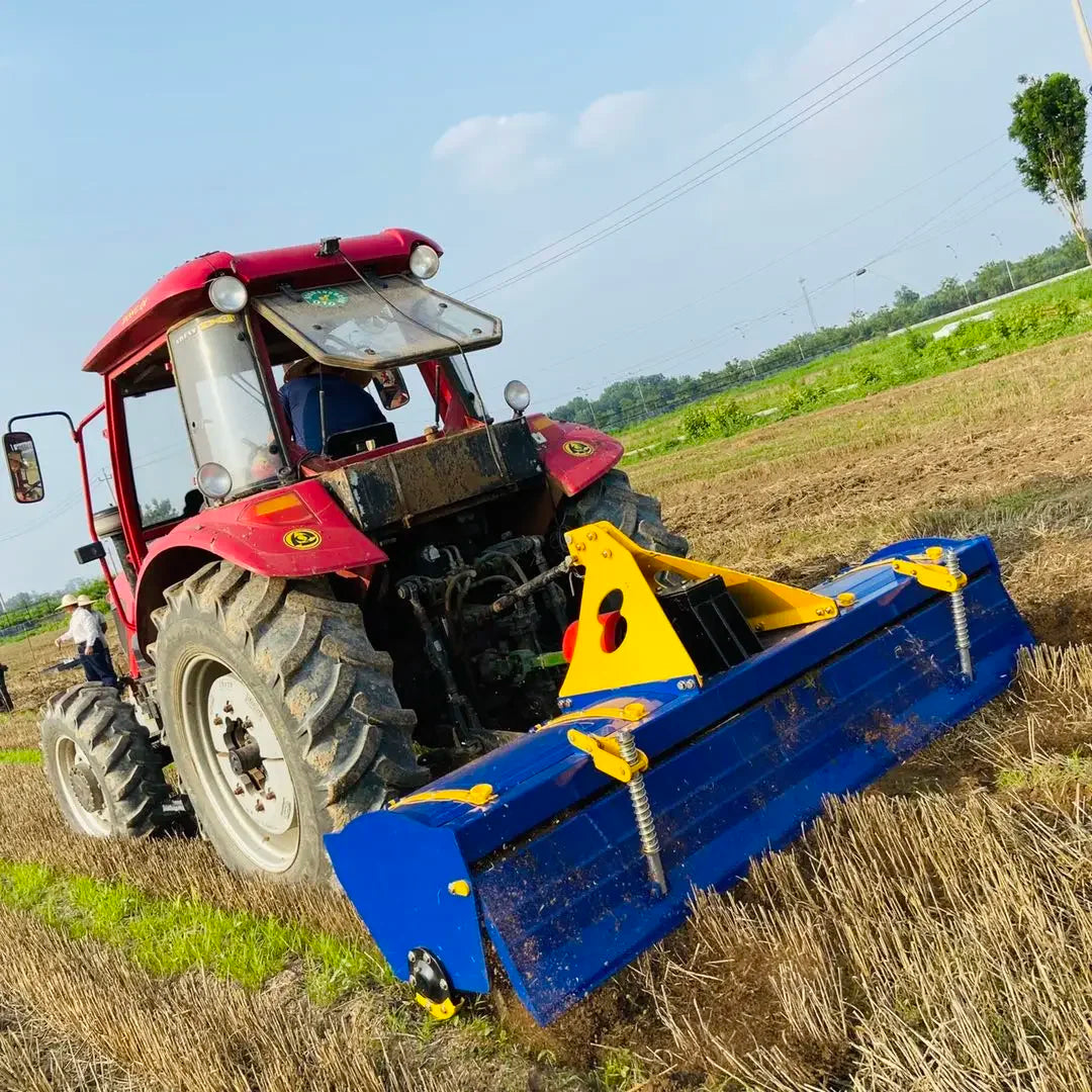 Fresatrice Rotativa per Trattori Agricoli – Efficienza e Precisione nella Lavorazione del Suolo 🌱🚜